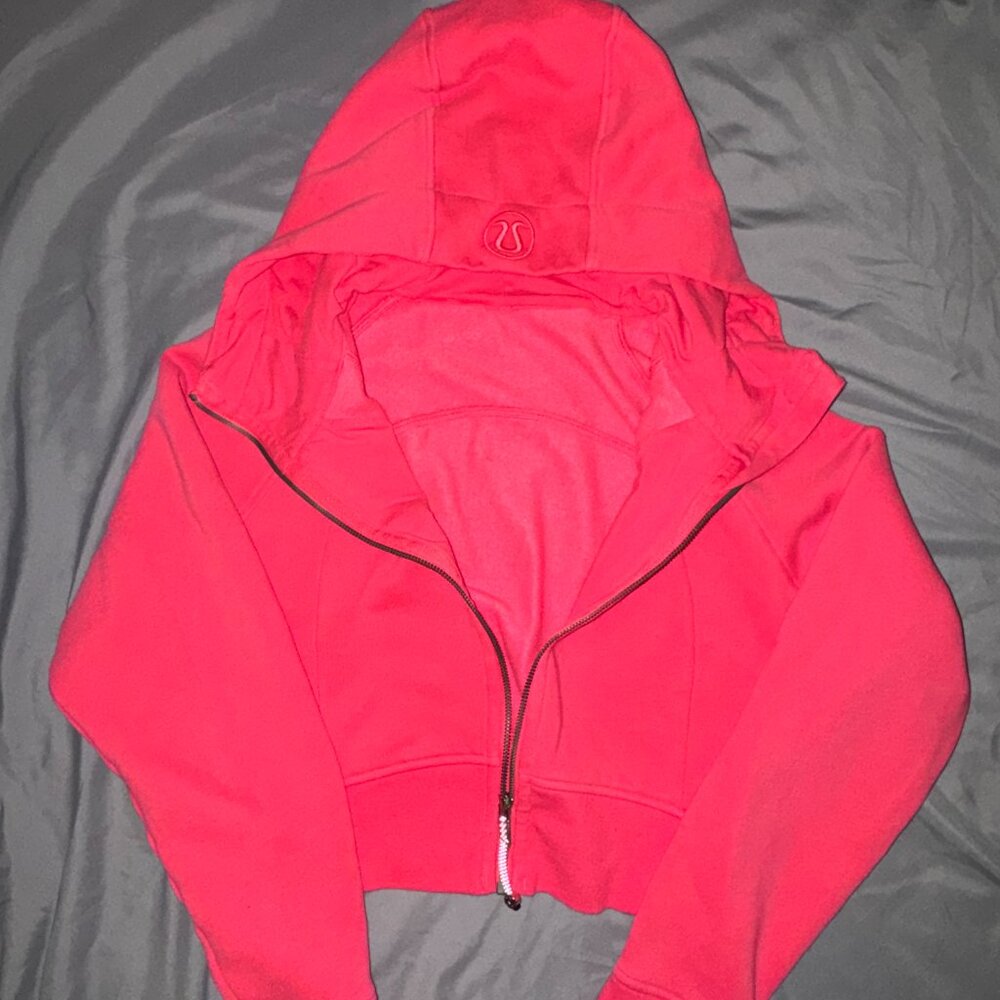 Lululemon Pale Raspberry Scuba Zip-Up Hoodie - Picture 2 of 3